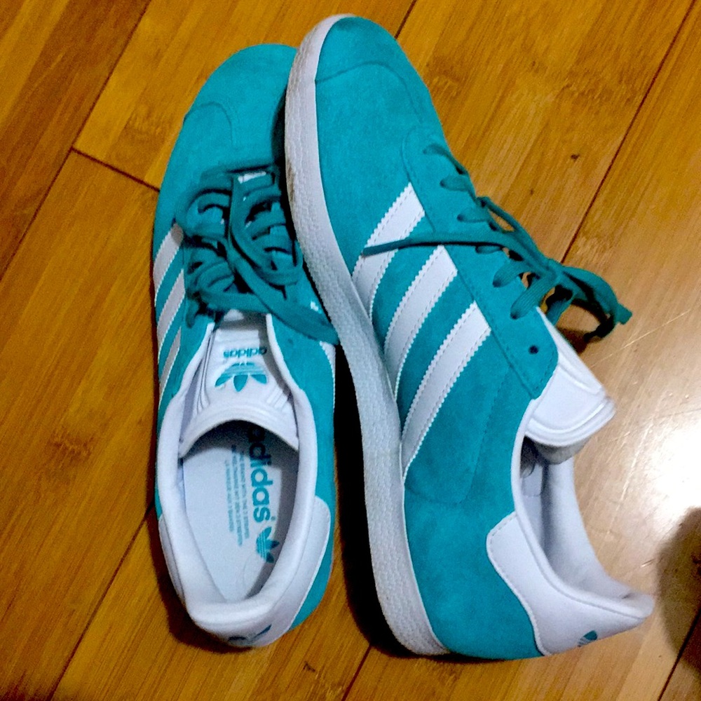 Men’s adidas gazelles